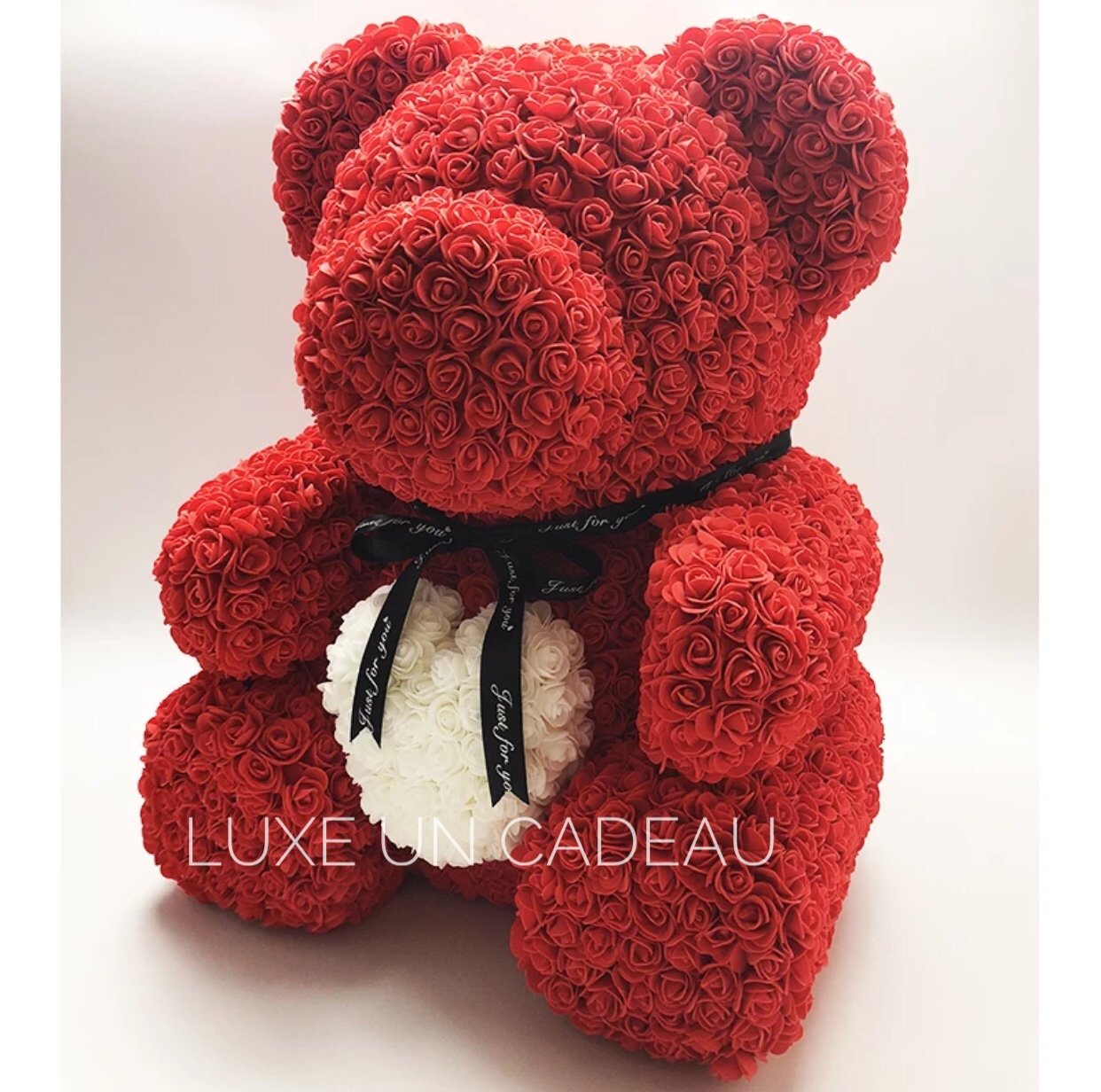 Ours en roses avec cœur 70 cm